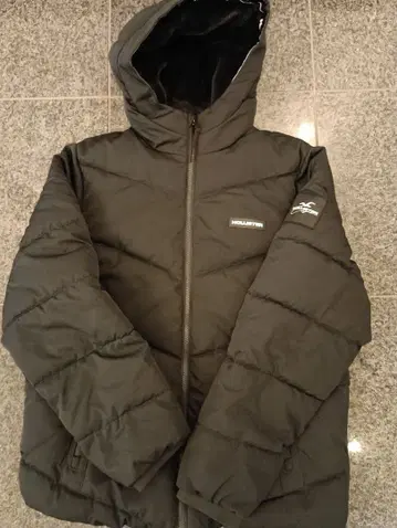 홀리스터 다운 자켓 L (일본 XL?)