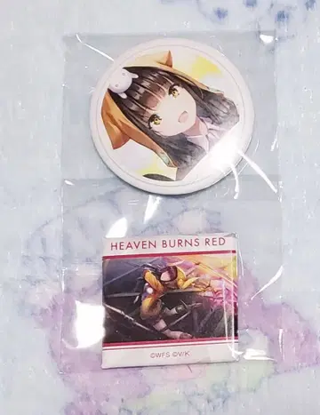 헤븐 번즈 레드 헤브번 로손 한정판 캔뱃지 가샤폰 카렌