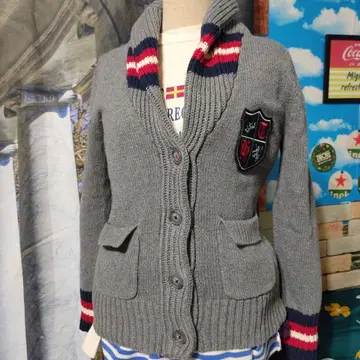 TOMMY HILFIGER 그레이 가디건 보더 옷깃 엠블럼 부착