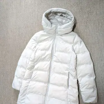 유니클로 심리스 다운 코트