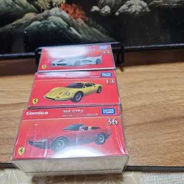 프리미엄 토미카 출시 기념 페라리