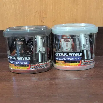 스타 워즈 마이크로 로이드 R2-Q5 & R4-P17 미개봉 2종.