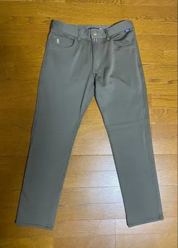 스트레치 테이퍼드 카키 팬츠 새상품급 라우라피리체