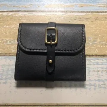 컴팩트 벨트 지갑 토스카노