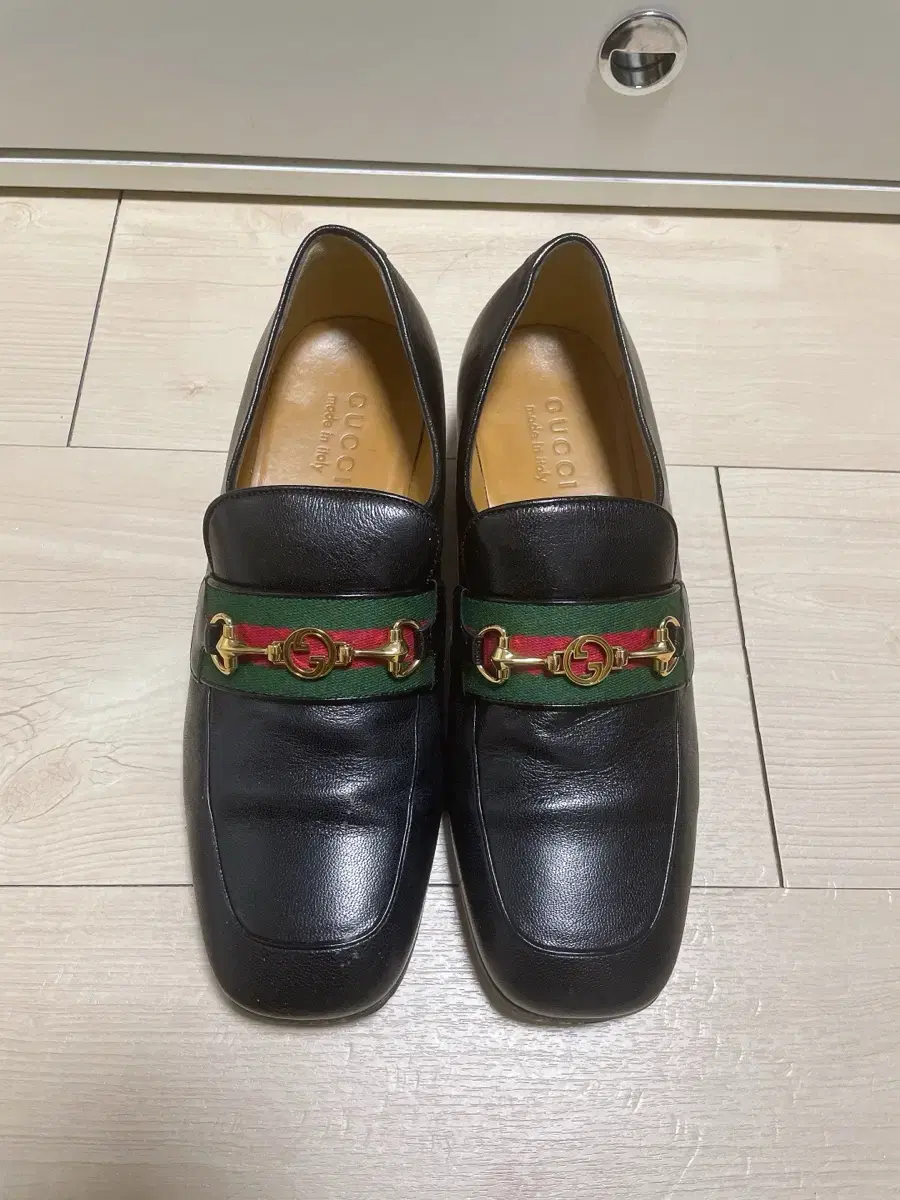 Gucci Horsebit Leather Loafers Size 6, 250-255