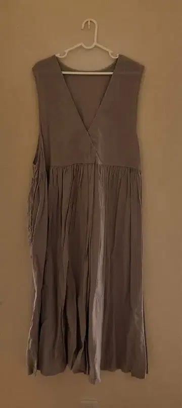 네스트로브 센터 턱 개더 원피스 프리 사이즈