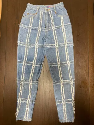 프린지 장식 데님 팬츠 라이트 블루