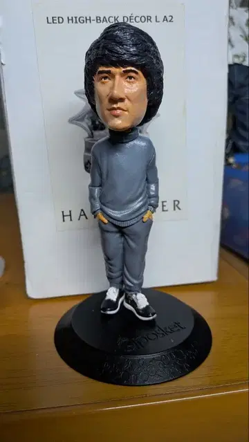 재키 첸 커스텀 피규어