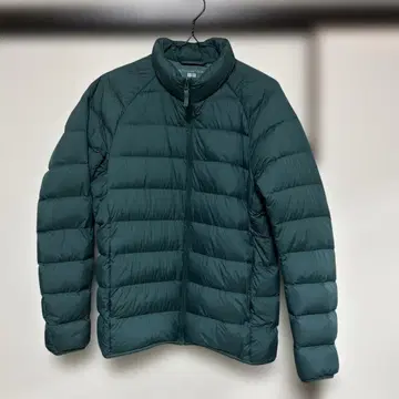 유니클로 울트라 라이트 다운 3D M 사이즈 다크 그린