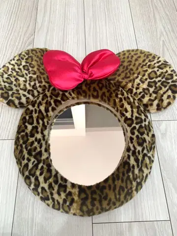 미니 마우스풍 레오파드 무늬 거울