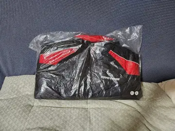 TOYO TIRES 점퍼 블랙/레드