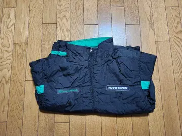 TOYO TIRES 점퍼 블랙 그린