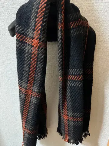 체크 볼륨 뜨개질 머플러