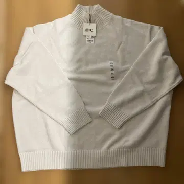 UNIQLO 하이넥 니트 스웨터 4XL 화이트