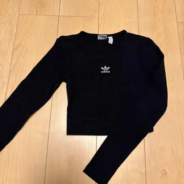 adidas 긴팔 상의 블랙