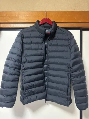 새상품 UNIQLO ULTRA LIGHT DOWN 다운 자켓 XL 블랙