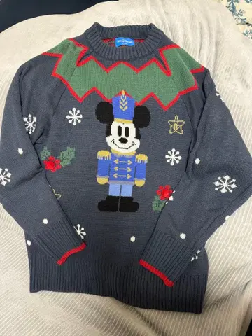 미키마우스 크리스마스 니트 스웨터 2024