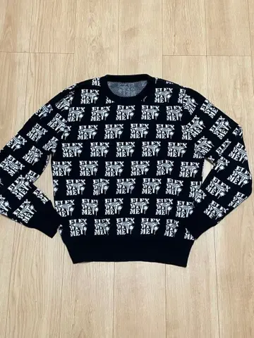 [완판템] Flexwitme FWM LOGO KNITWEAR 로고 니트