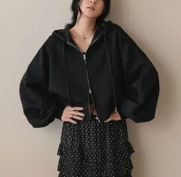 로리즈팜 ZIP 숏 후디 블랙 후드티
