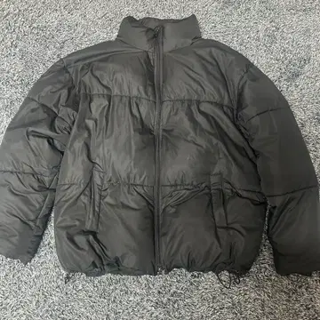 Rocky Monroe 블랙 다운 자켓