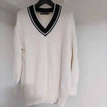 아메리칸 홀릭 아이보리 V넥 니트 스웨터 면 100%