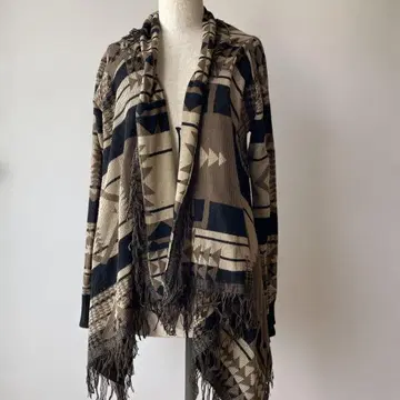 Forever 21 기하학 패턴 가디건 M 사이즈