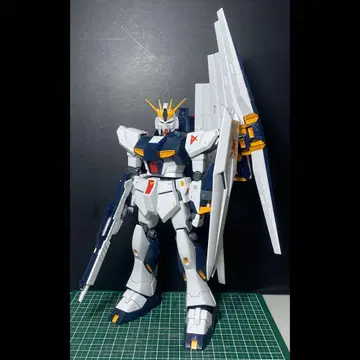 MG 1/100 뉴 건담 ver.1.0 완성품