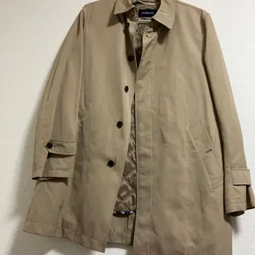 뉴요커 베이지 트렌치코트 L 사이즈