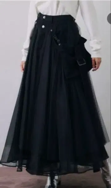 택 포함 새상품 BIG 포켓 데님 Ella/데님 샤샤 스커트