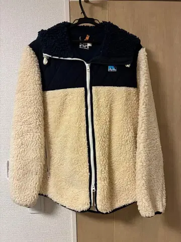 헬리 한센 플리스 자켓 M 베이지/네이비