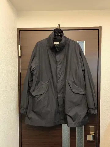 ATON air weather short mods coat