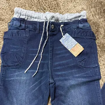 미사용 새상품 택 포함 라임 스트레치 데님