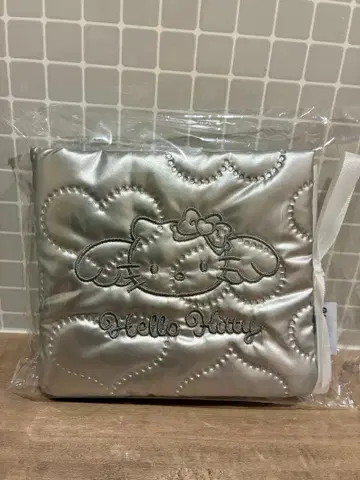 시마무라 헬로키티 실버 자수 앨범