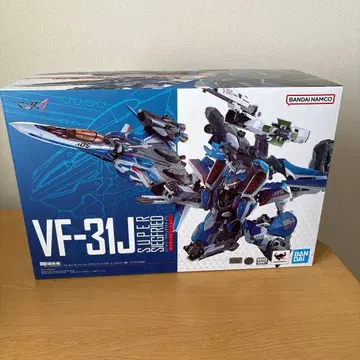 DX 초합금 VF-31J 슈퍼 지크프리드 하야테기 리바이벌 Ver.