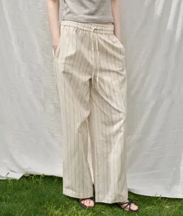 GIUNON 파이핑 포켓 스트라이프 팬츠 아이보리 0 사이즈