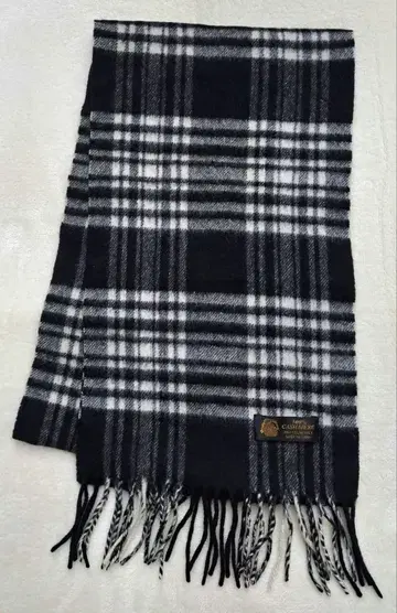 새상품급 캐시미어 100% 머플러 블랙 화이트 체크 무늬 남성용
