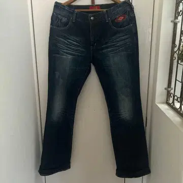 다크 블루 스트레이트 레그 데님