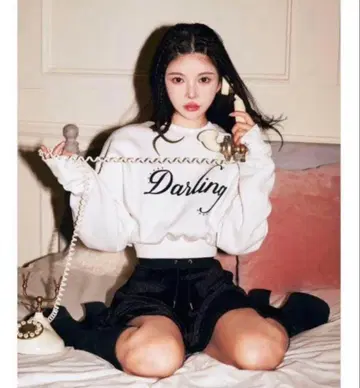 Darich 포인트 비쥬 로고 맨투맨 탑