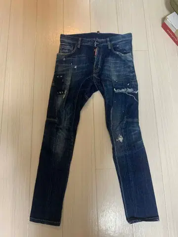 DSQUARED2 데미지 가공 데님 팬츠