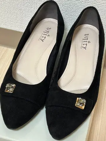 unity 스웨이드 펌프스 블랙 24cm