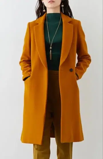 UNITED TOKYO 체스터 코트