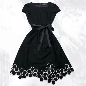엠즈 그레이시 허리 리본 포함 플라워 원피스 38 BK