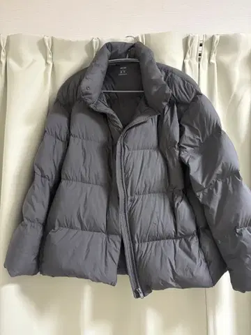 유니클로 그레이 다운 자켓