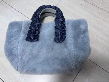 프릴 핸들 퍼 백 레