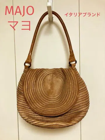MAJO 마요 이탈리아 브랜드 원 숄더백 카멜