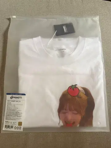 LE SSERAFIM 르세라 움채 토마토 t셔츠