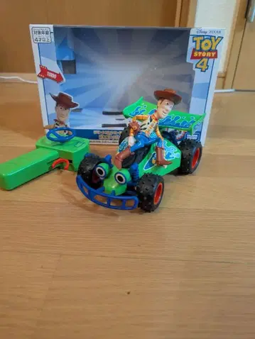 토이 스토리 4 RC카 (박스 포함)