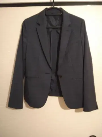 Precious 다크 블루 비즈니스 자켓