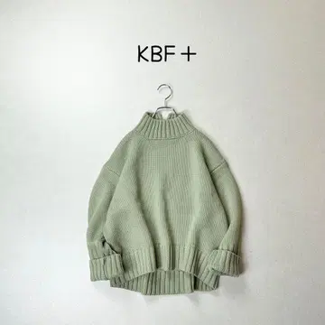 KBF+ 모크넥 하찌 루즈핏 니트 스웨터