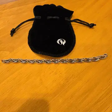 AQUA SILVER 아라베스크 팔찌